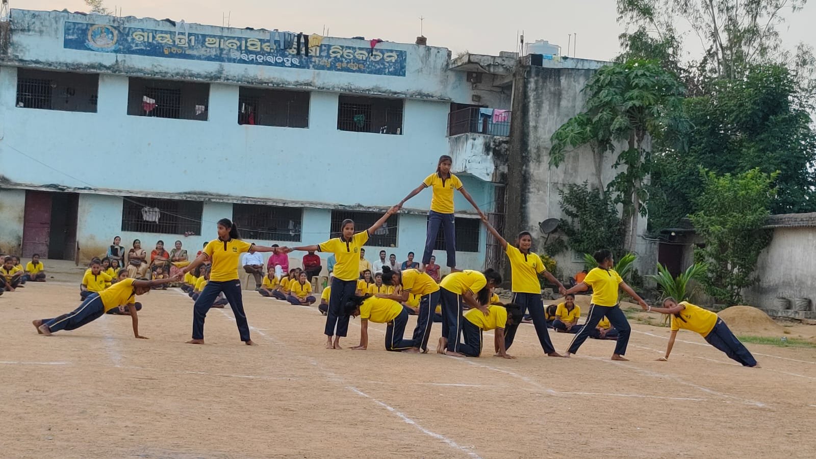 whatsapp image 2025 11 16 at 06.01.25 599f6c4d